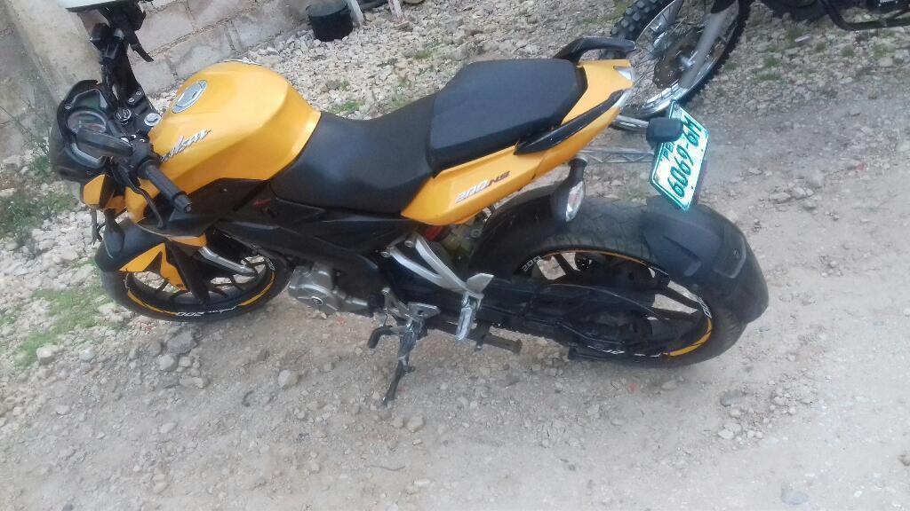 Vendo Pulsar Ns 200