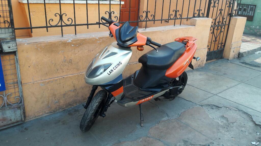 Remato Moto Scooter Lanxing 125 con Soat