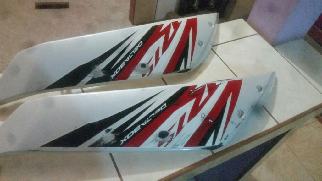 Yamaha R15 Aleta Izquierda