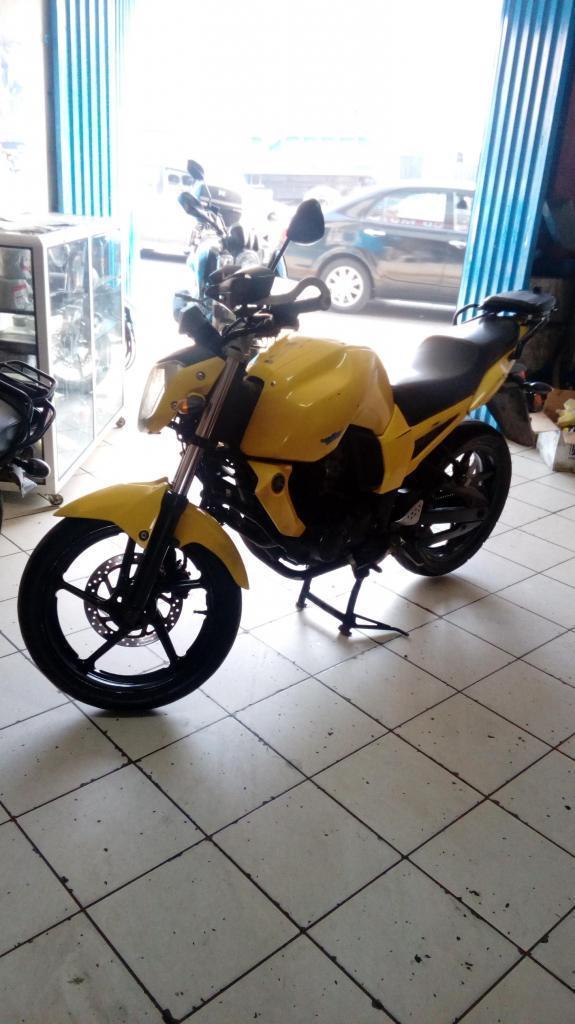 moto de remate en venta yamaha fz 16