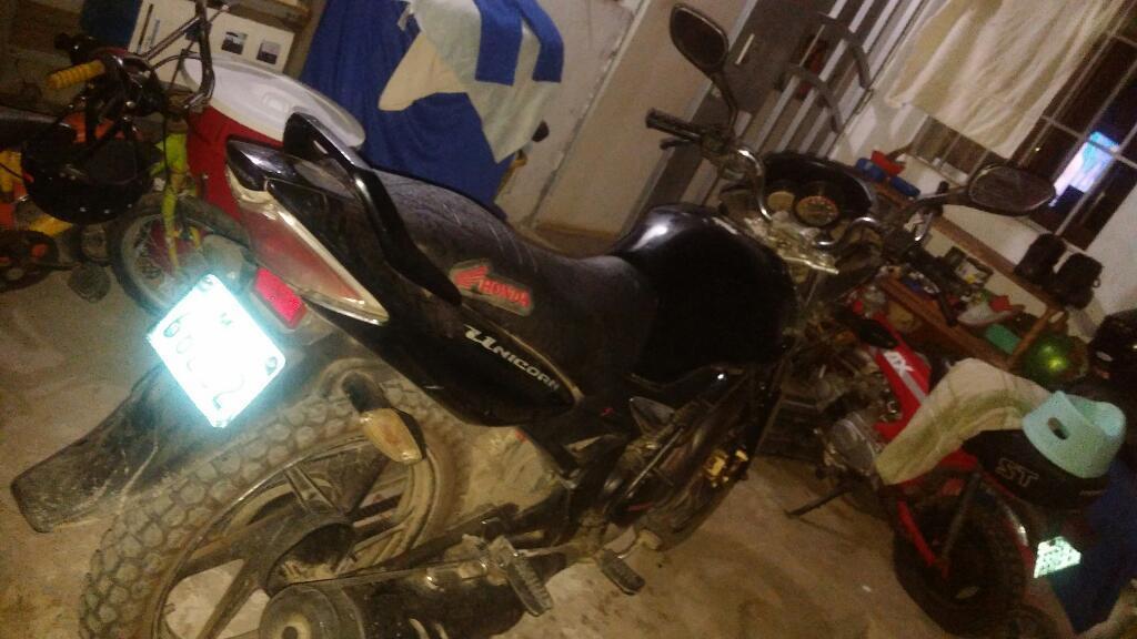Se Vende Honda Unicord en Buen Estado