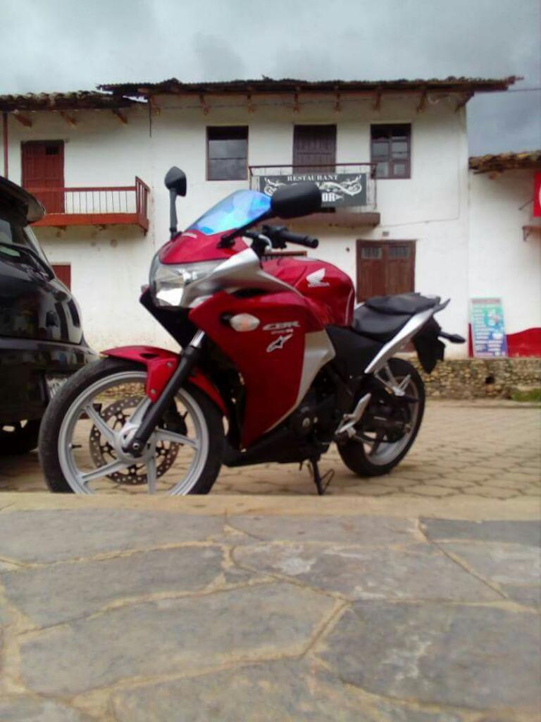 Honda Cbr250r