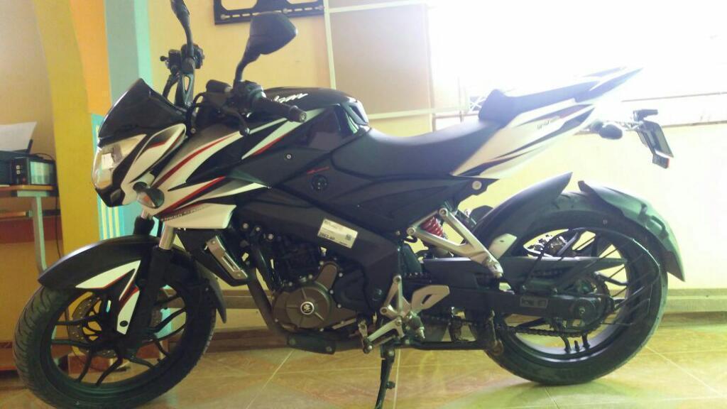 Moto Pulsar Ns 200