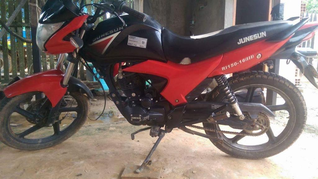Vendo Moto Junesun 150