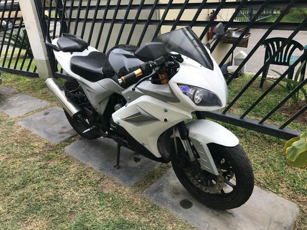 Moto, No Kawasaki,honda,pulsar,yamaha