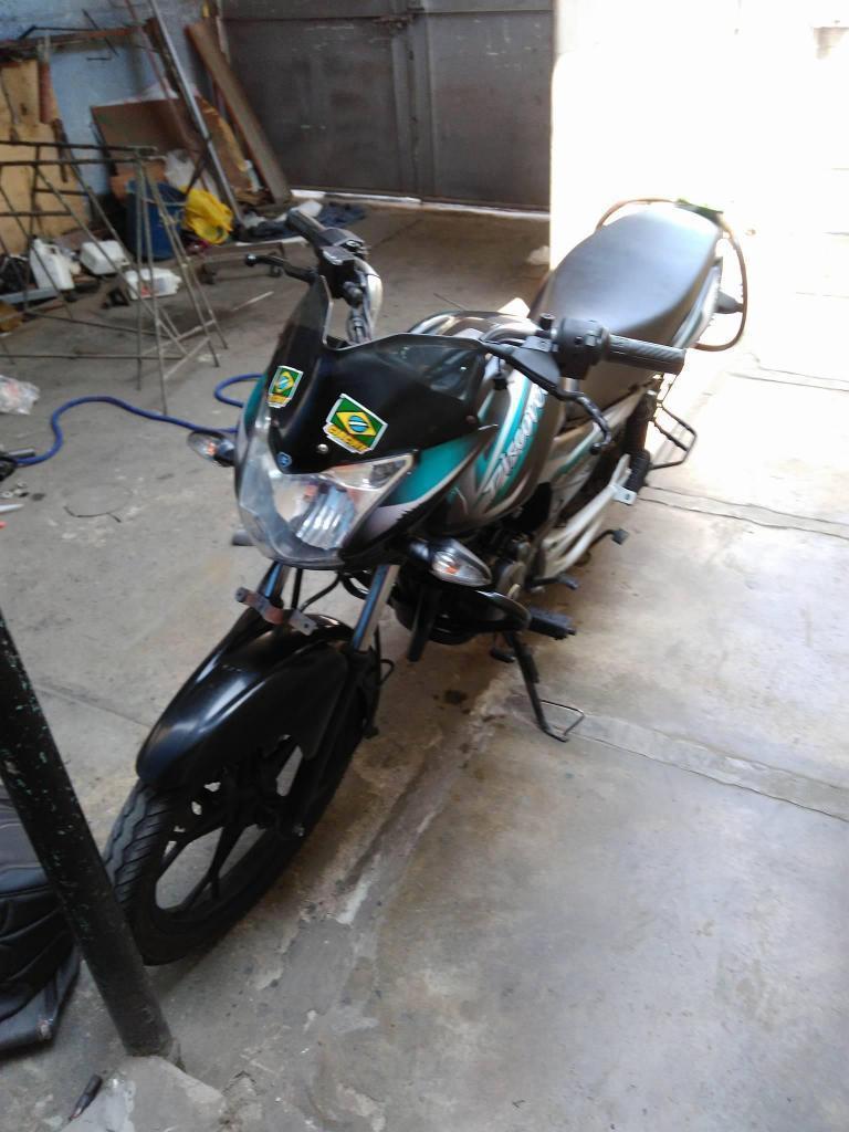 Vendo Moto Discover 125M