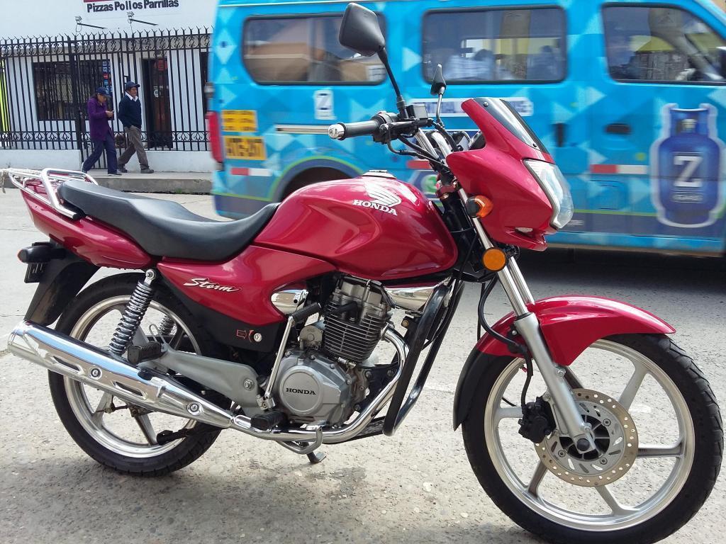 VENDO MOTO MARCA HONDA RPC 966424607