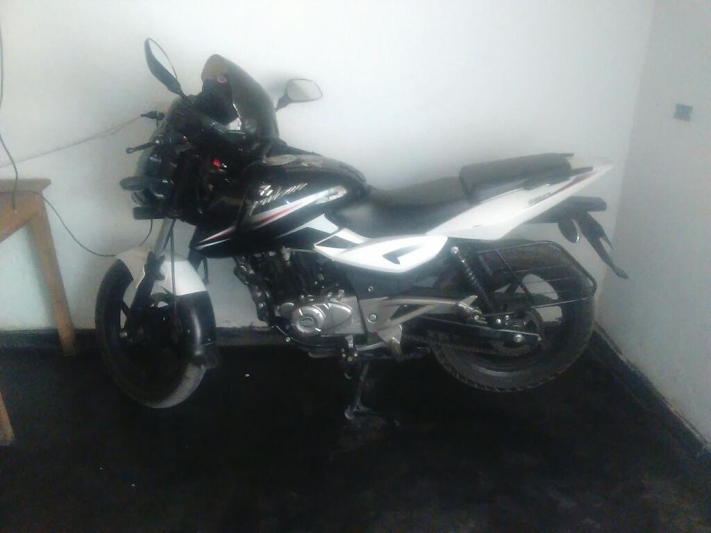 Vendo Moto Pulsar 180 Año 2016