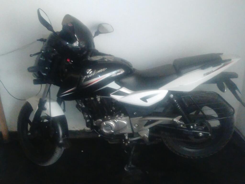 Vendo Moto Pulsar 180 Año 2016