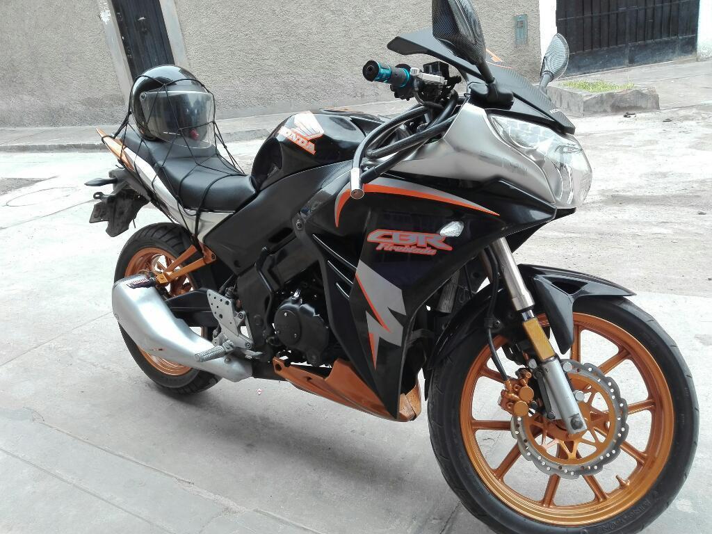 Vendo Moto Pistera Deportiva Motor 200