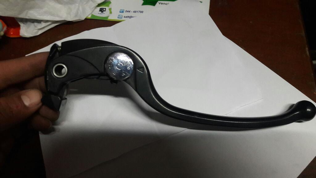 Acesorios de Moto Buen Estado