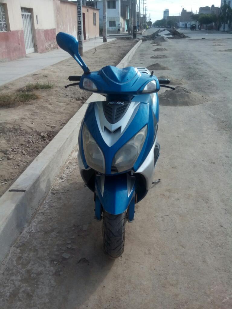 Vendo Moto Alika..scuter