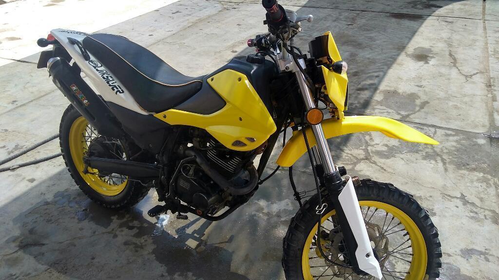 Moto Dm 150 Buen Estado