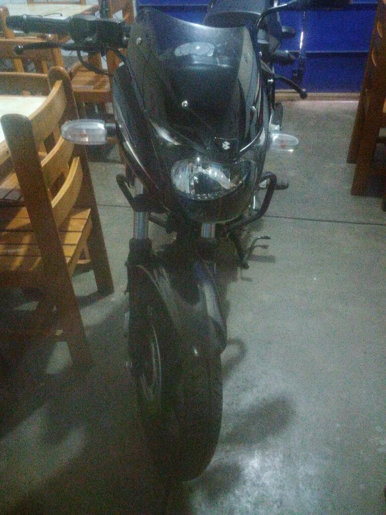 Moto Pulsar Motor 180