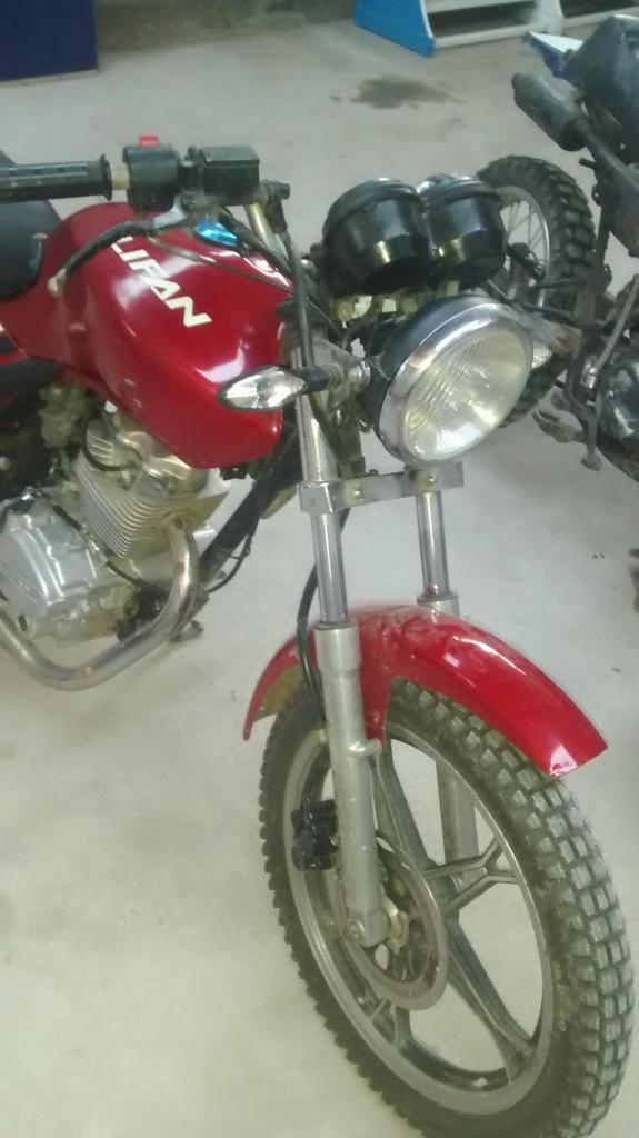 Moto Lifan 150 en perfecto estado