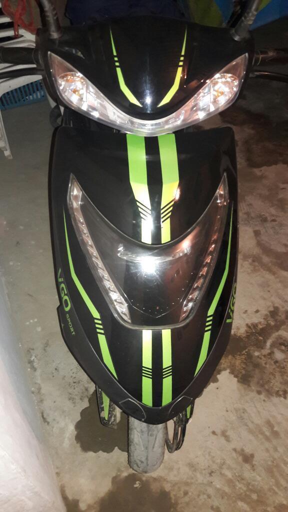 Vendo Mi Moto Año 2017 Papeles en Recla