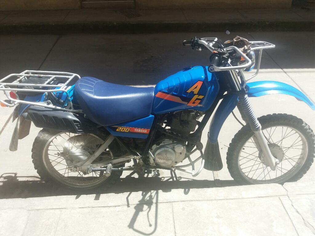 Ocacion Se Vende Una Moto Yamaha 200