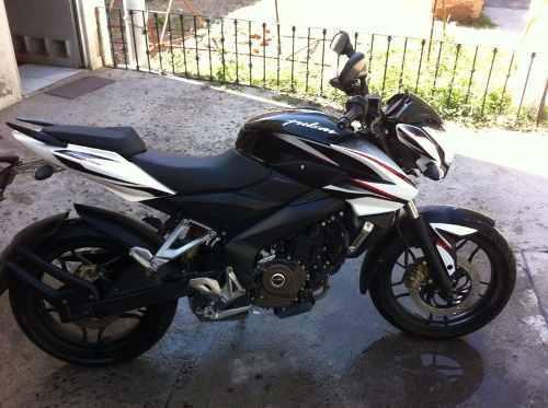 vendo mi pulsar ns200 seminueva moquegua