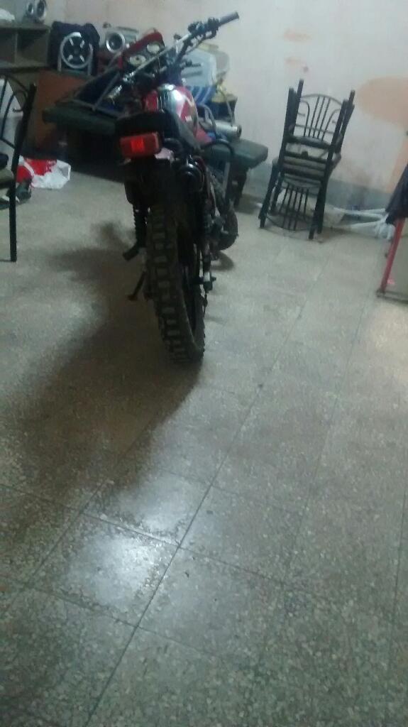 Una Moto Rtm 200x