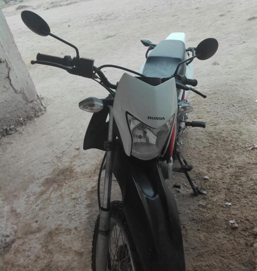 Moto lineal Honda xr 150