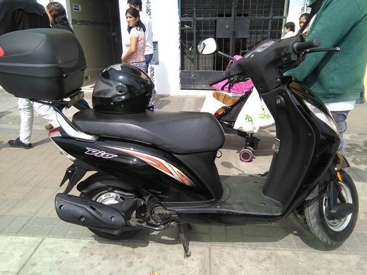 Moto scooter HONDA DIO