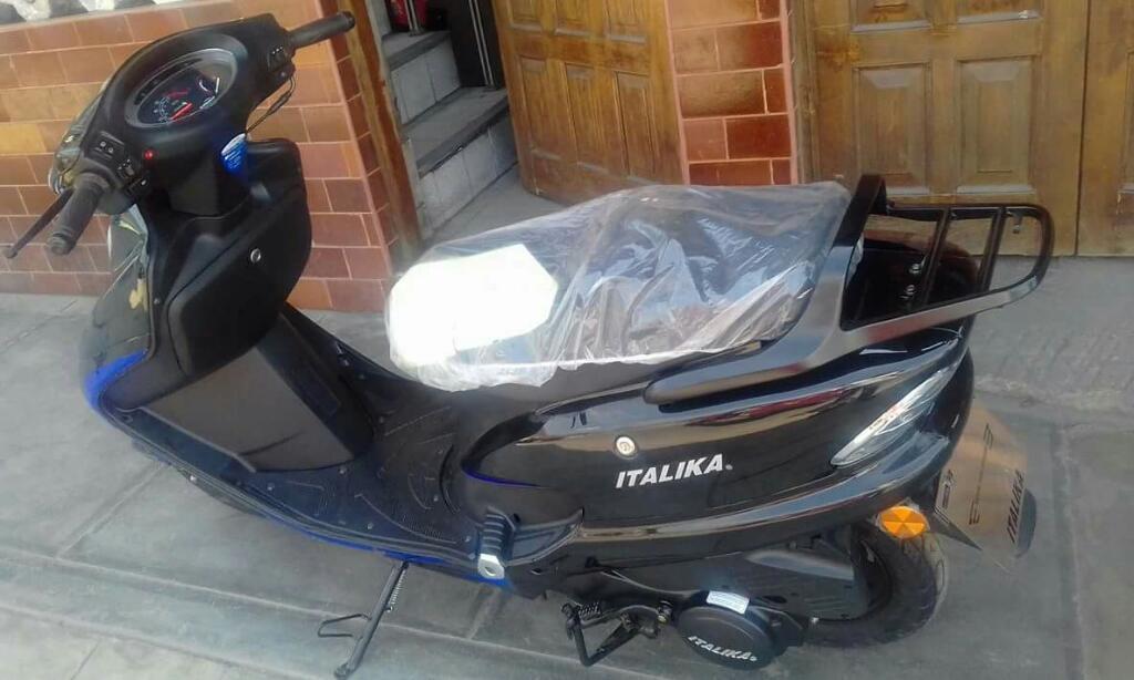 Vendo Moto Italika Xs125 Nueva por Viaje
