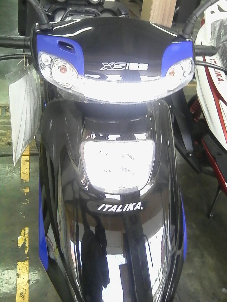 Vendo Moto Italika Xs125 Nueva por Viaje