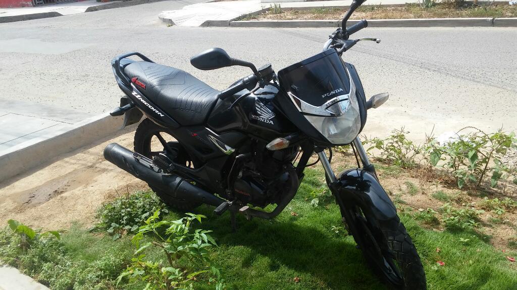 Se Vende Moto Honda