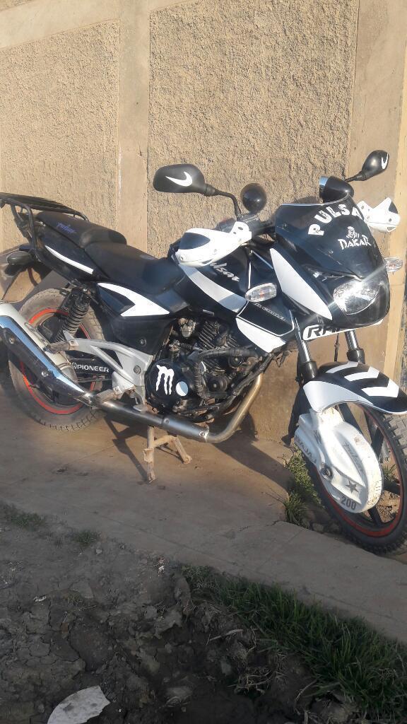 Vendo Moto Pulsar 200