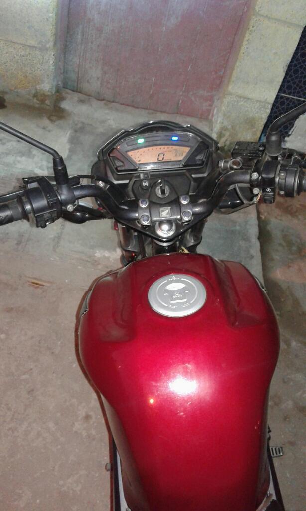 Vendo Moto Honda Invicta 150