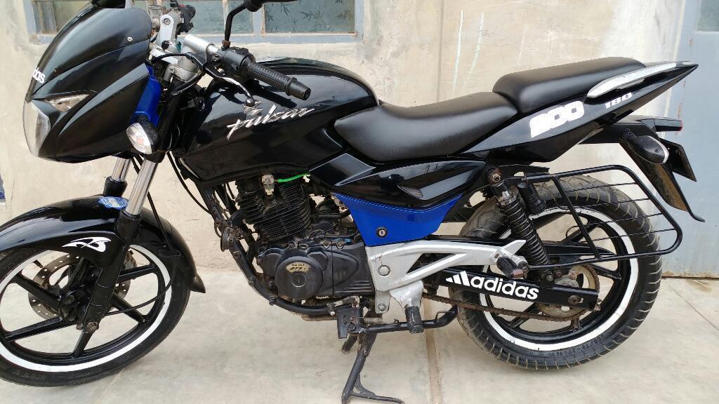 Vendo Moto Pulsar.180