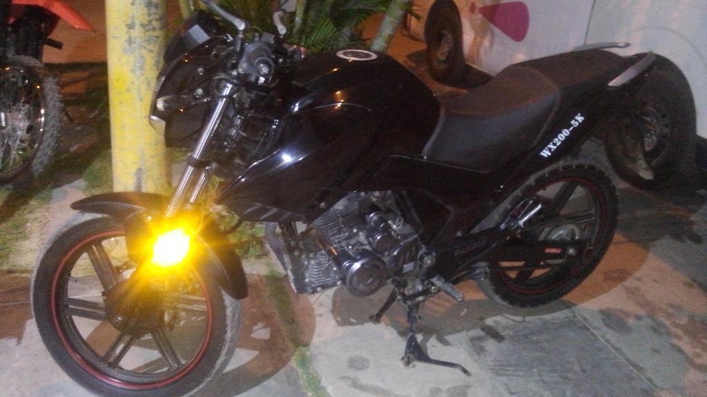 Vendo Moto Wanxin..200