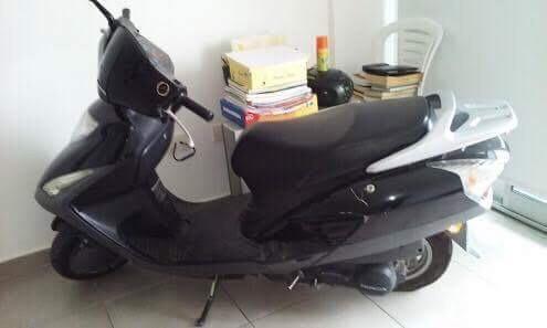 Moto Honda Elite 125