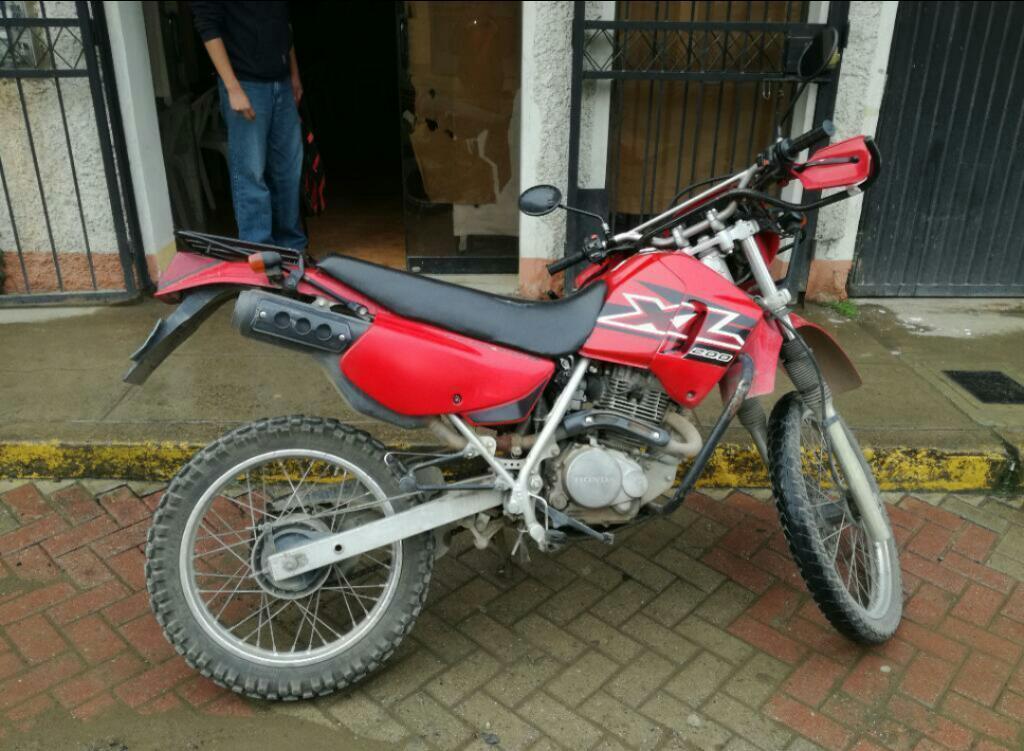 Se Vende Moto Honda Xl 200