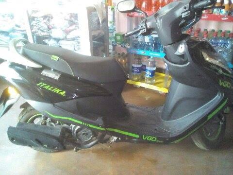 vendo moto Italika vigo 125 por motivo de viaje