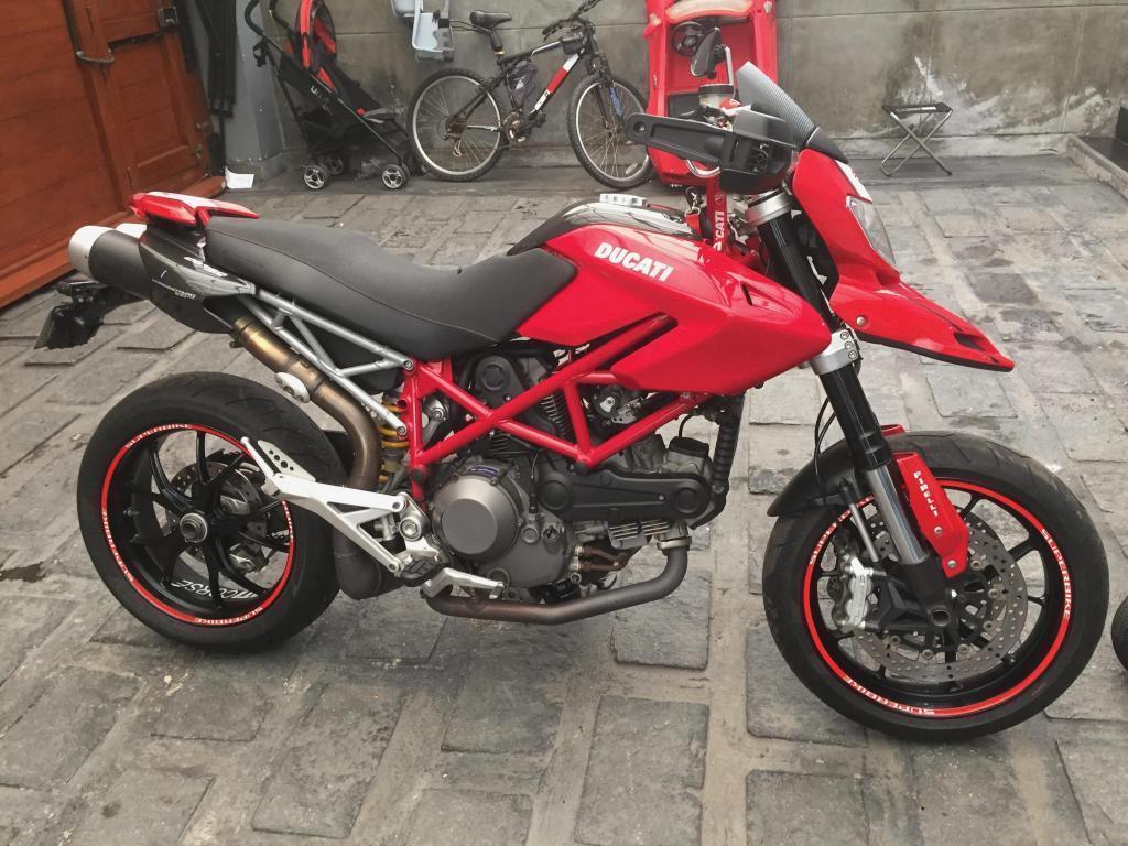 vendo Ducati hypermotard 1100 evo