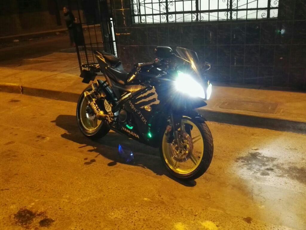 Moto R15 Yamaha 2014