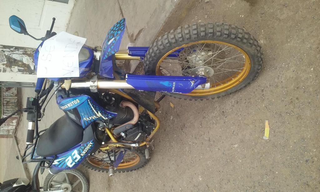 Vendo Moto