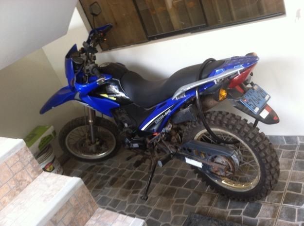 VENDO MOTO TODO TERRENO