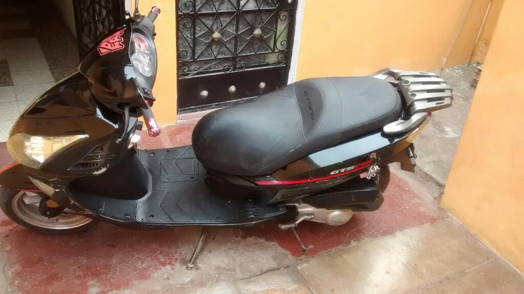 Vendo Moto Iltalika Gts 175 con Soat