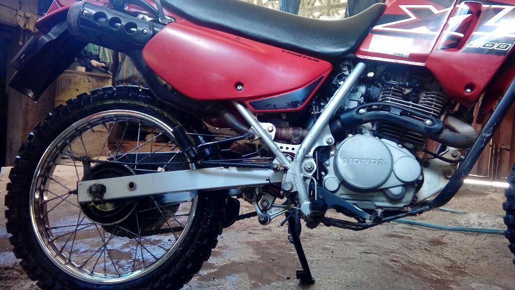 Honda Xl 200 en Perfectas Condiciones