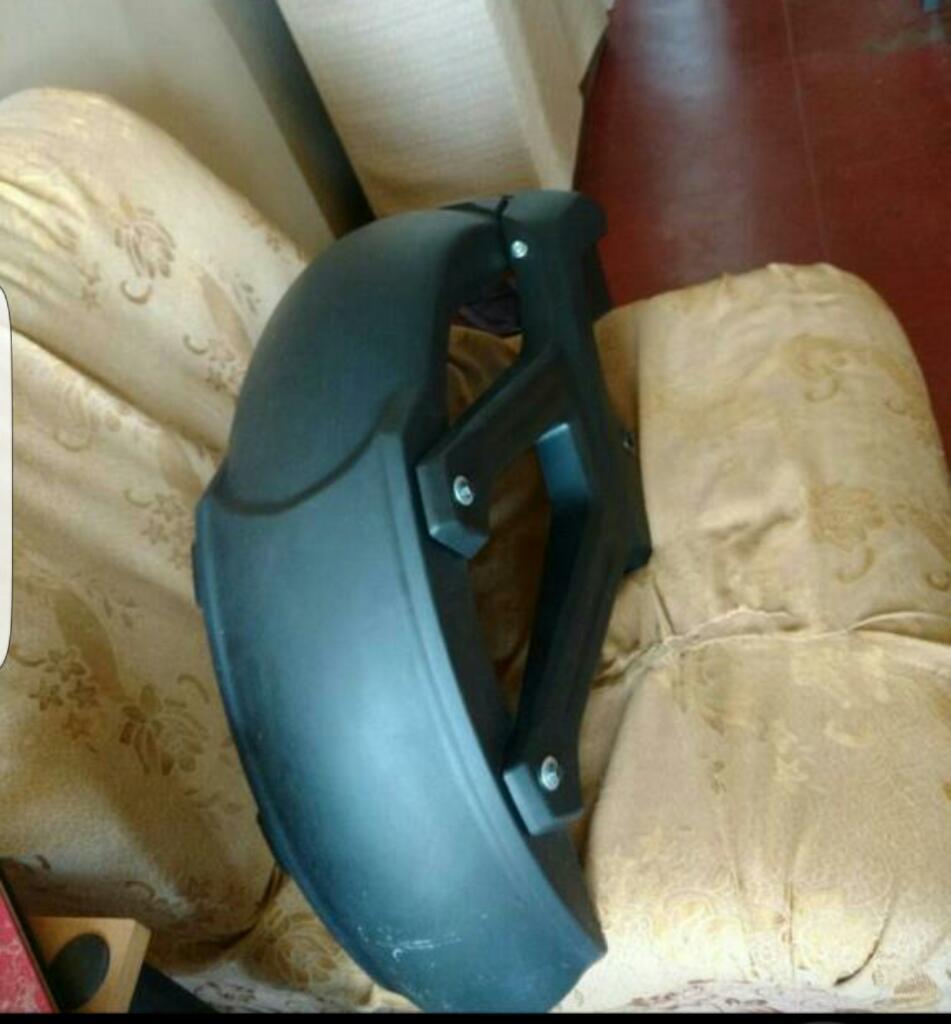 Tapa Barro Yamaha 2.0