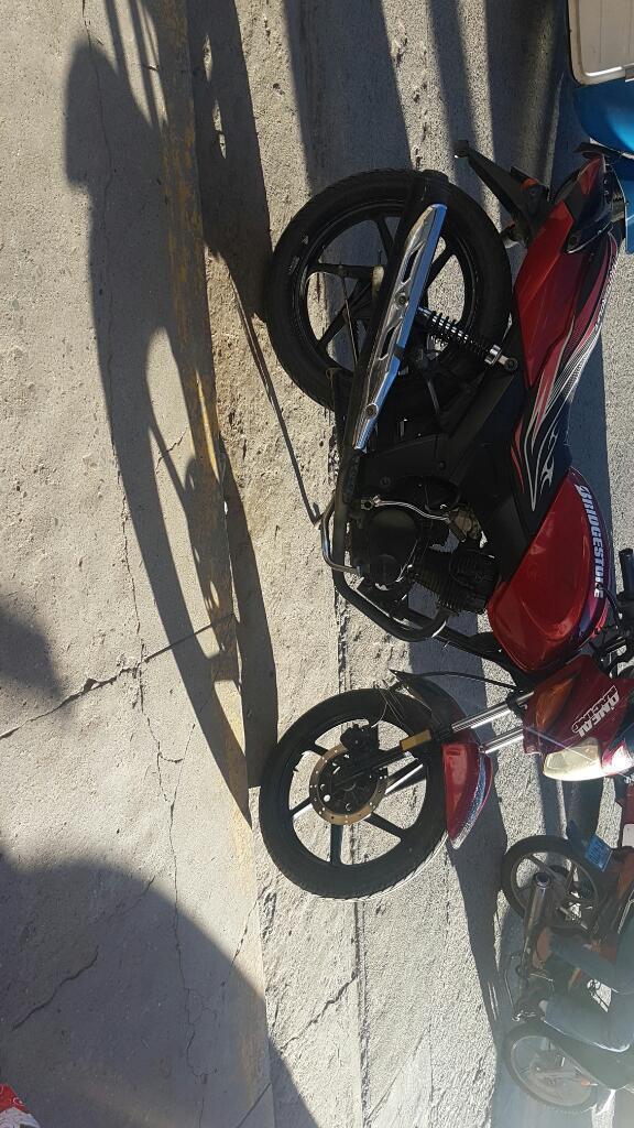 Vendo Moto en Buenas Condiciones