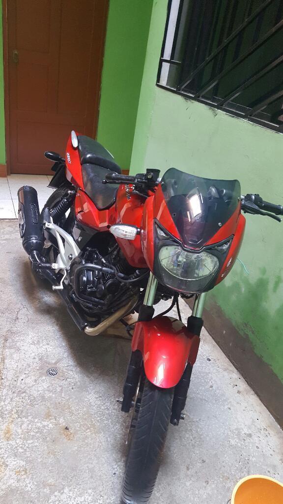 Vendo Pulsar 220