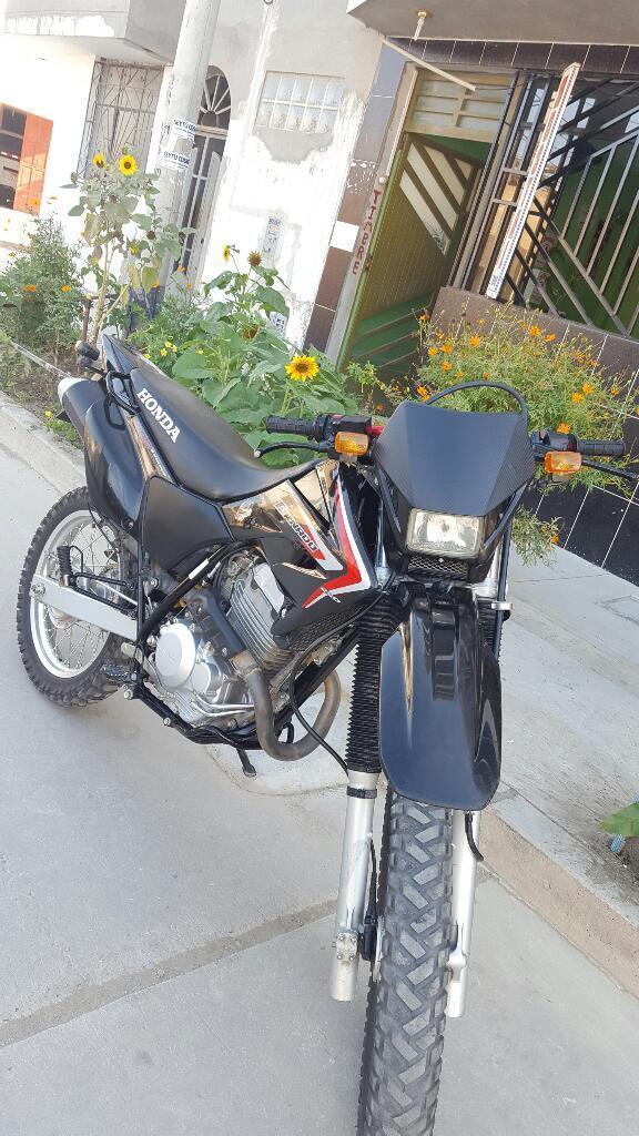 Vendo Xr 250 Honda Tornado