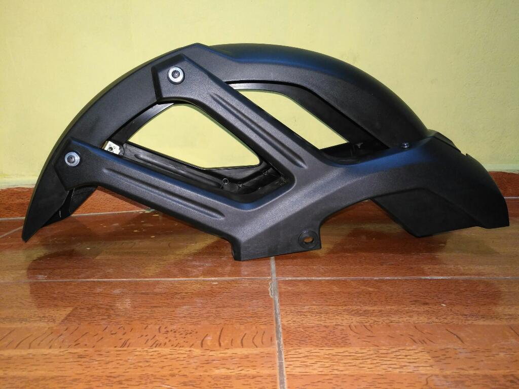 Guardafango Posterior Yamaha Serie Fz