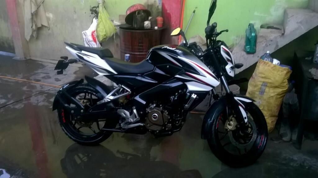 Pulsar Ns200 2015 Decal