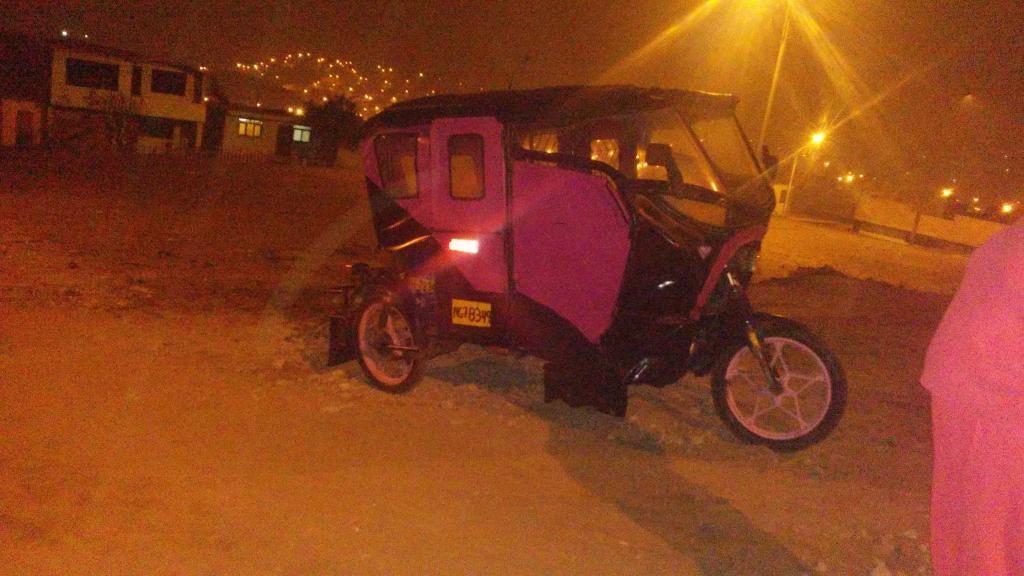 vendo remato mototaxi MOTOCAR todo en regla. SOAT