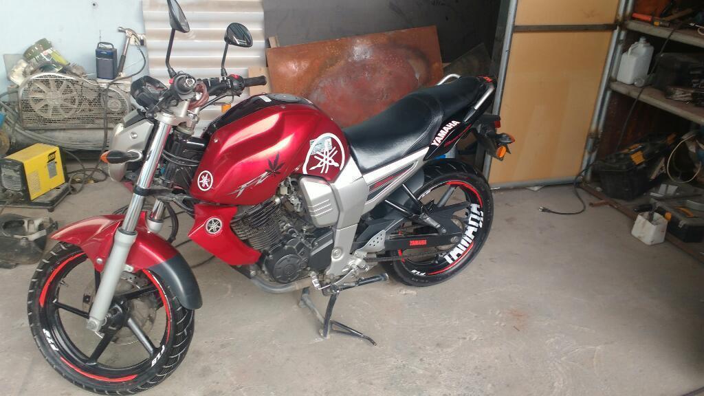 Vendo Moto Yamaha Fz