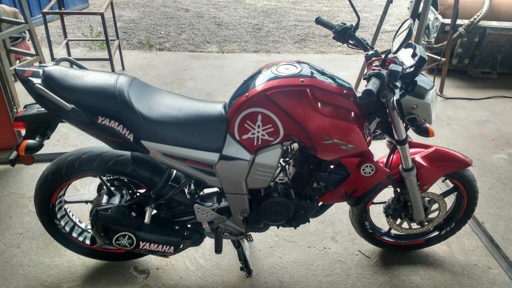 Vendo Moto Yamaha Fz